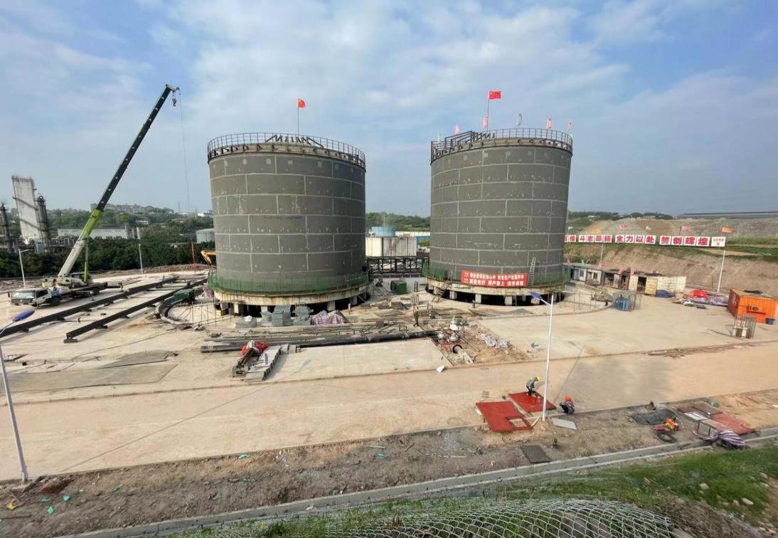 春風(fēng)更催新征程--弘旭公司儲(chǔ)氨系統(tǒng)安全升級(jí)改造項(xiàng)目工作報(bào)道(圖1) 春風(fēng)更催新征程--弘旭公司儲(chǔ)氨系統(tǒng)安全升級(jí)改造項(xiàng)目工作報(bào)道(圖1)