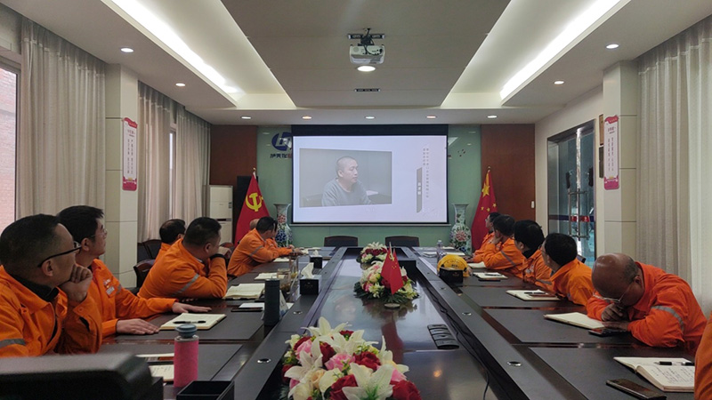 弘旭公司開(kāi)展一季度廉潔警示集體談話(huà)(圖2)