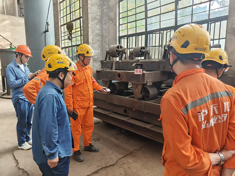 弘旭公司組織開(kāi)展2025年中秋國(guó)慶 節(jié)前安全環(huán)保綜合大排查(圖1)