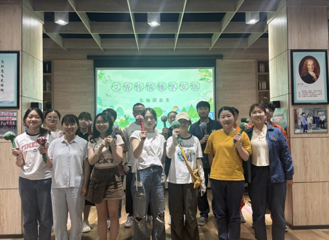 弘旭團總支開展“艾香傳情，錘享安康”主題活動